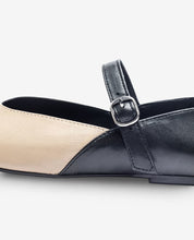 ARI-001 BEIGE dancer