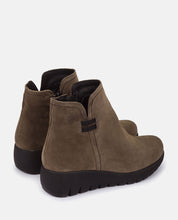 Botín de cuña ATENAS-032 GRIS_31191.jpg