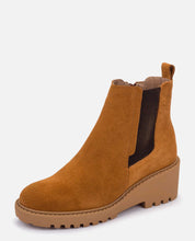 Botín de cuña COLMAR-003 marrón_24397.jpg