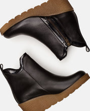 Botín de cuña MADONA-002 NEGRO_30670.jpg