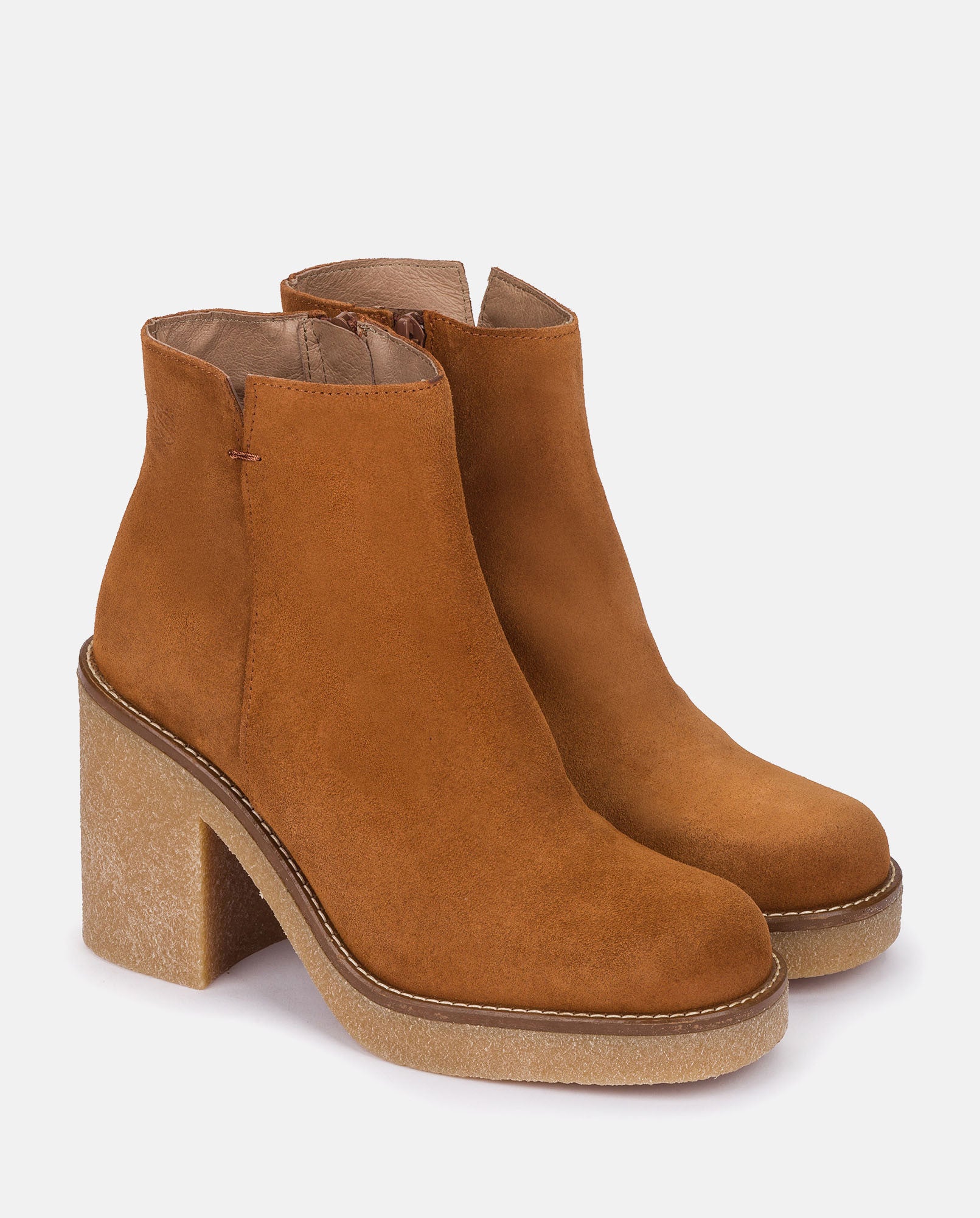 Botín de tacón GELA-001 CUERO_30494.jpg