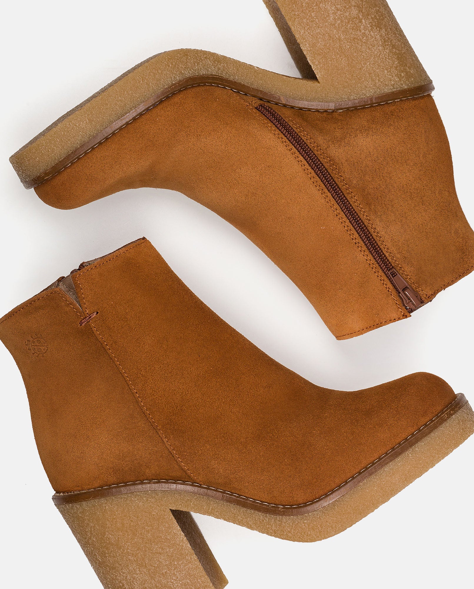 Botín de tacón GELA-001 CUERO_30497.jpg