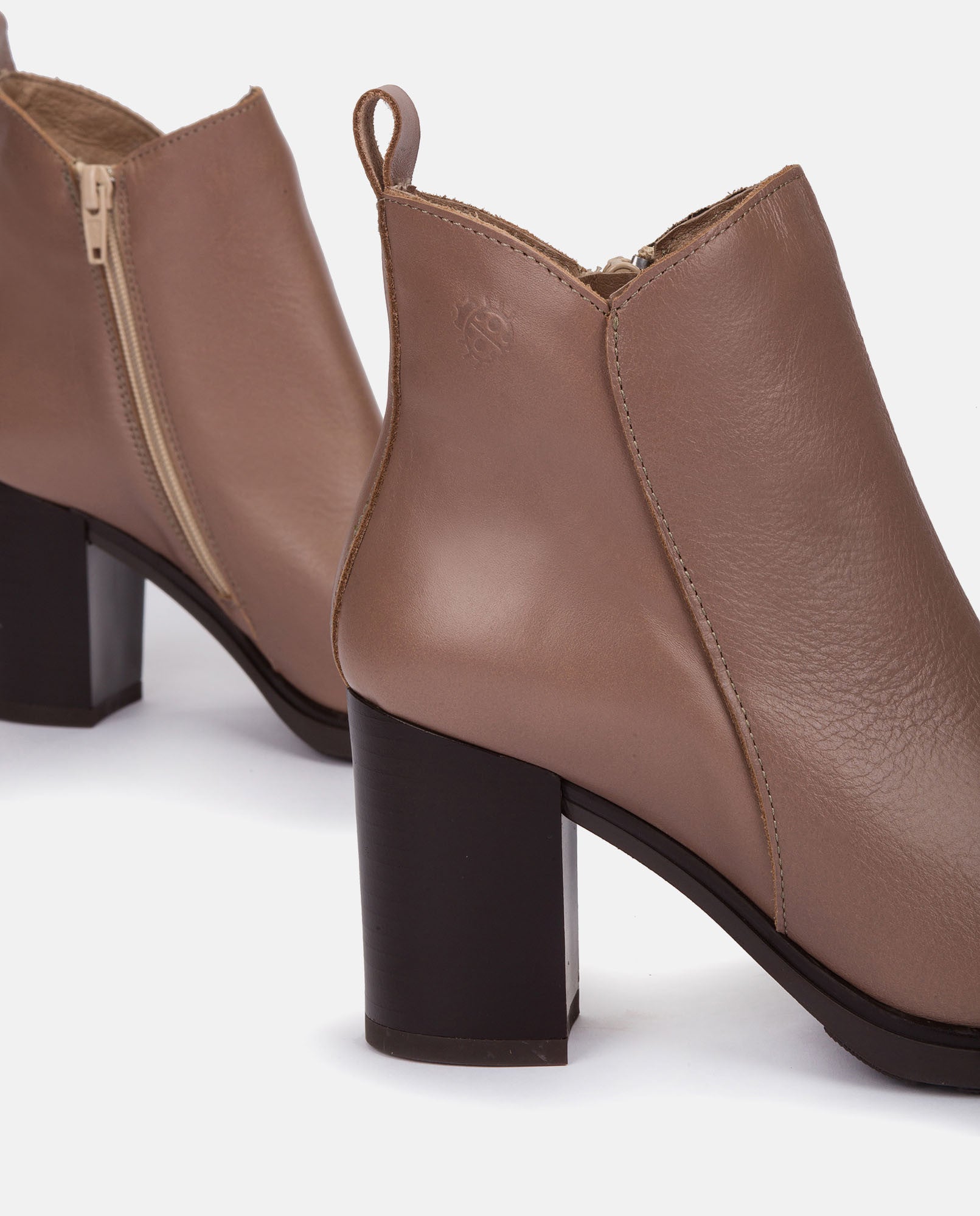 Botín de tacón Kiel 002 rosa_31453.jpg