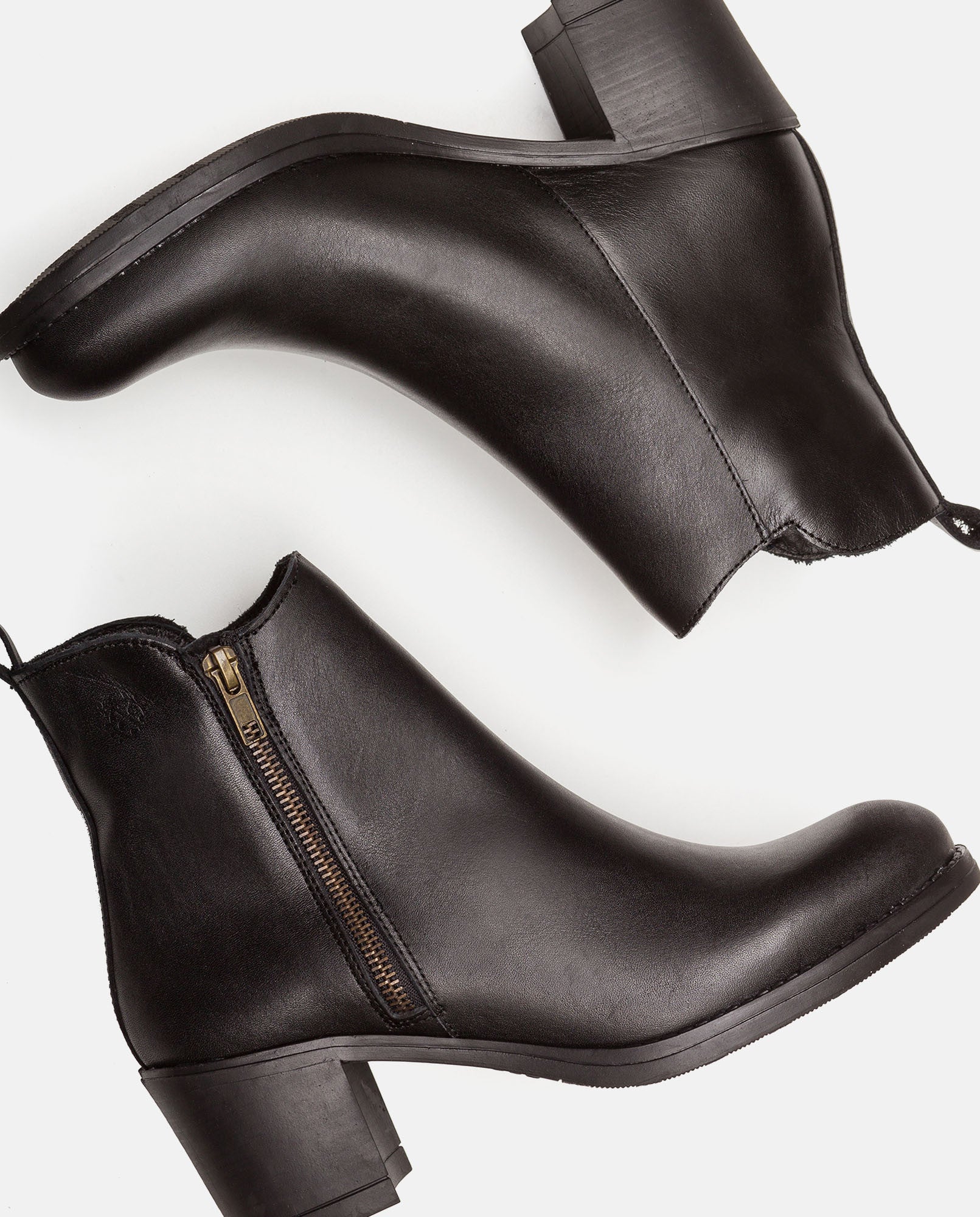 Botín de tacón Lille 012 negro_31542.jpg