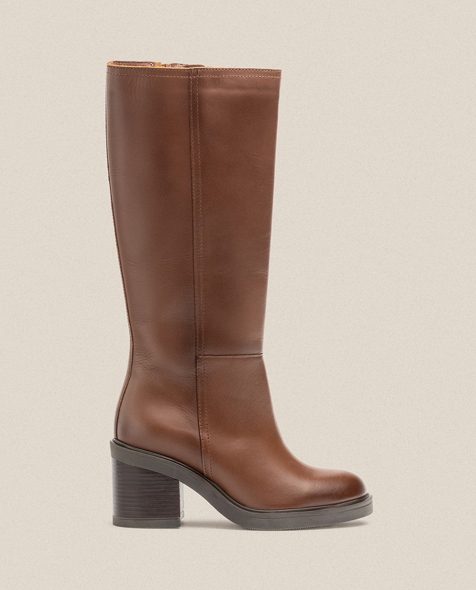 Bottes Rondes En Suédine Marron Clair À Talon Carré Haut | Chaussures Bottes Rondes En Suédine Marron Clair À Talon Carré Haut | Chaussures