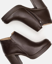 Botín de tacón PILSEN-004 MARRON_30457.jpg