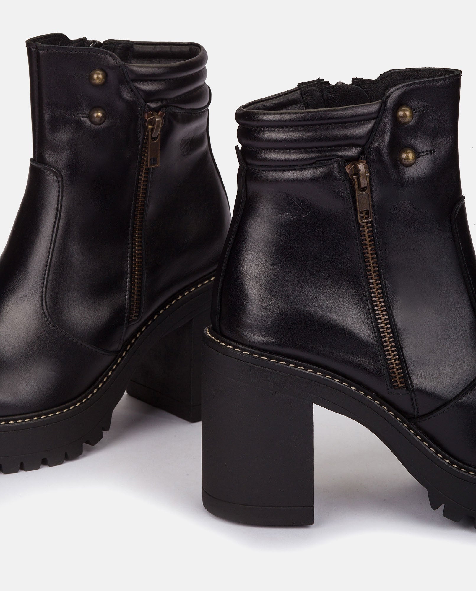 Botín de tacón TUNA-002 NEGRO_30692.jpg