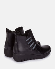 Botín plano Atenas 033 negro_31398.jpg