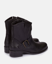 Botín plano Cambra 001 negro_31422.jpg