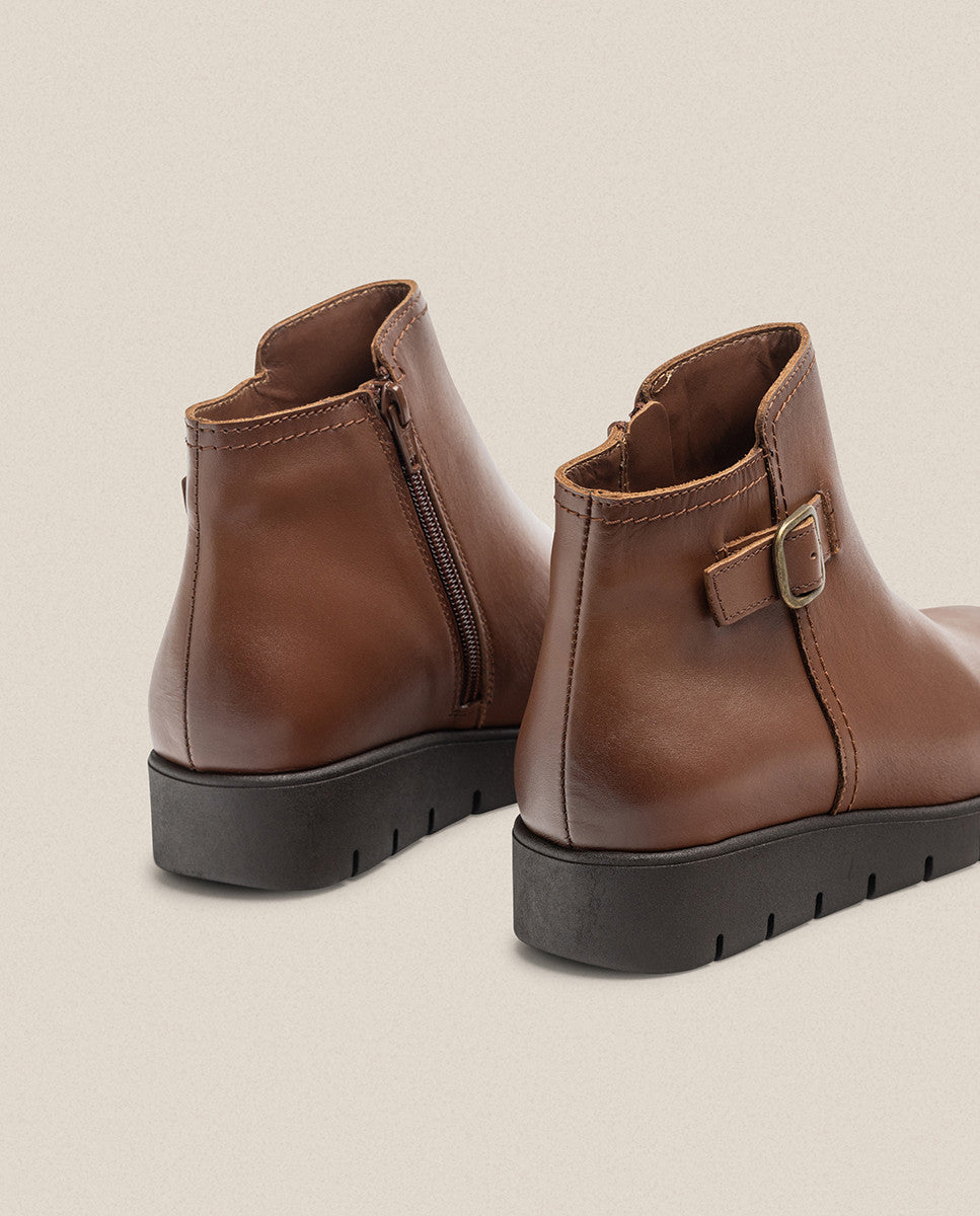 Botín plano MANILA-002 marrón_36070.jpg