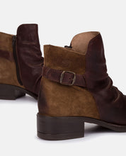 Botín plano MONS-002 MARRON_31333.jpg