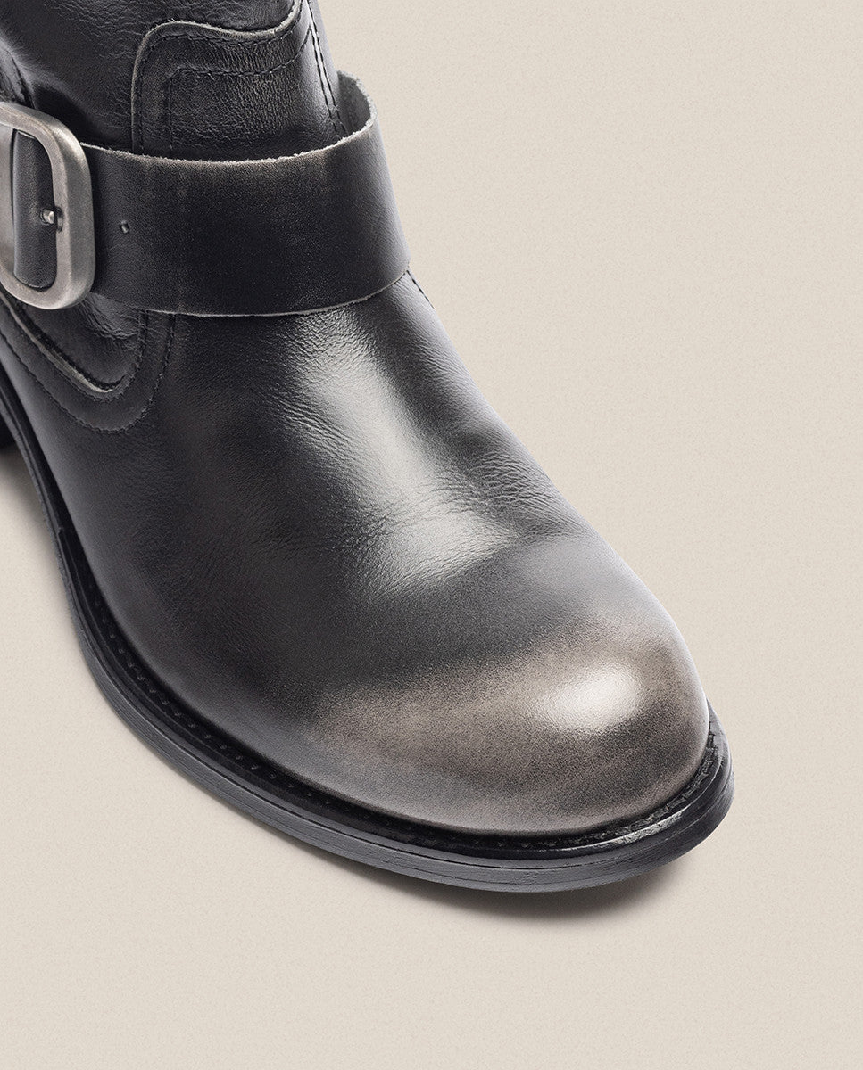 Botín plano MONS-006 gris_36275.jpg