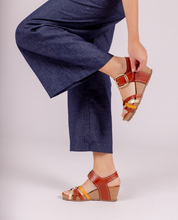 Sandalia de cuña CADIZ-250 amarillo