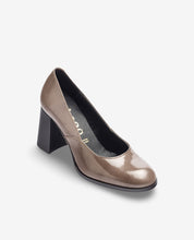 Schuh mit Oberteil LOIR-001 Braun