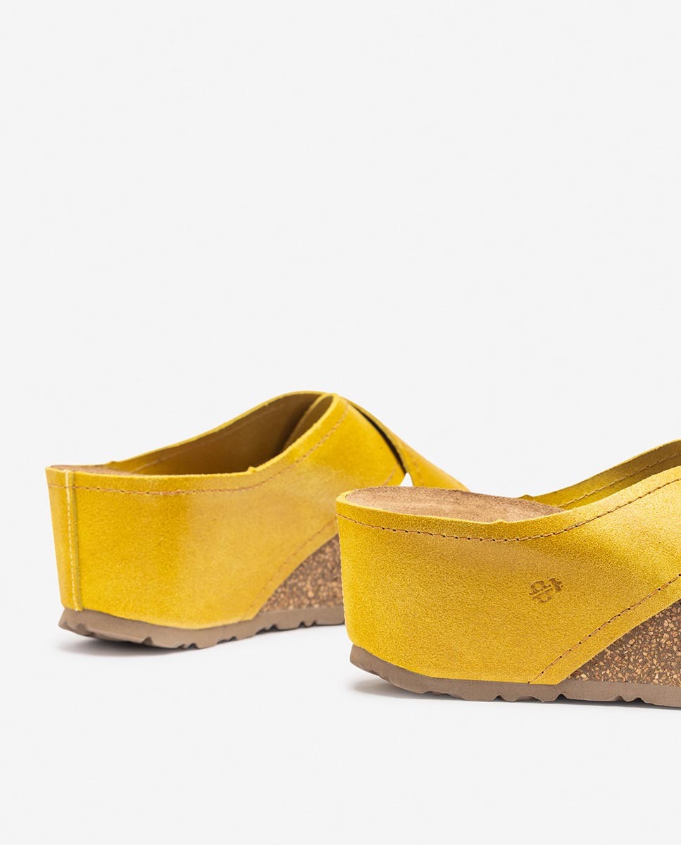 Sandalia de cuña BARI-257 amarillo_37330.jpg