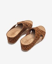 Sandalia de cuña BARI-257 leopardo_36439.jpg