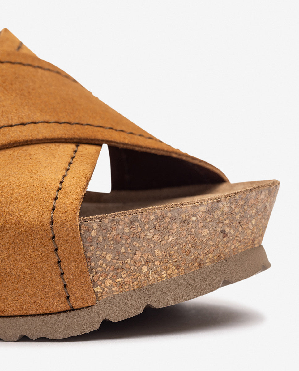 Sandalia de cuña BARI-257 marrón_36446.jpg