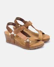 Sandalia de cuña Cadiz 139 marrón_28854.jpg