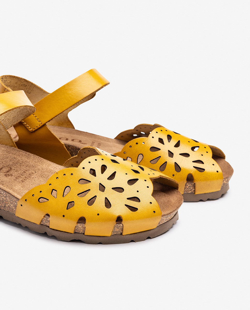 Sandalia de cuña MONACO-247 amarillo_37189.jpg