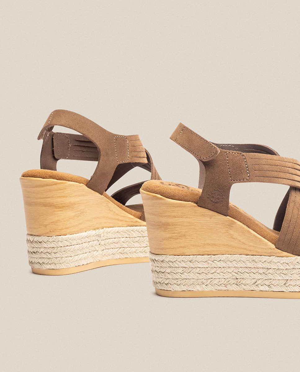 Sandalia de cuña Mey 003 marron_33786.jpg