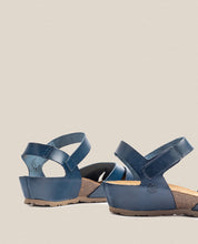 Sandalia de cuña Monaco 186 azul_34018.jpg