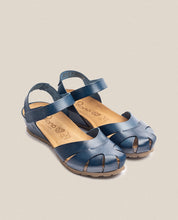 Sandalia de cuña Monaco 186 azul_34020.jpg