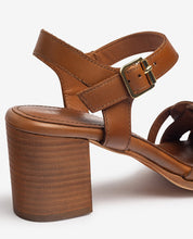 Sandalia de tacón DUGI-251 marrón_37441.jpg