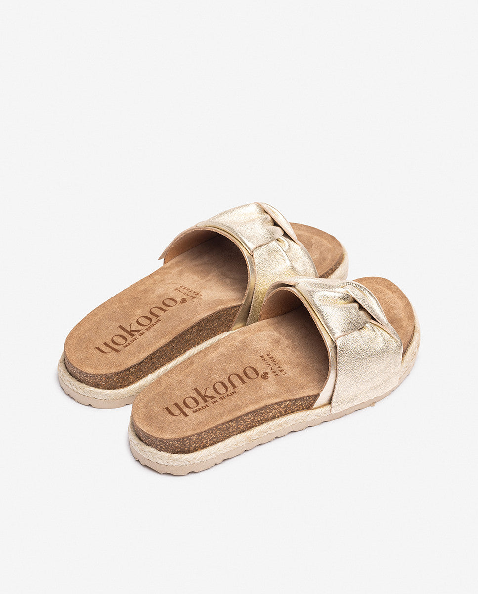 Sandalia plana ARENA-004 dorado_37070.jpg