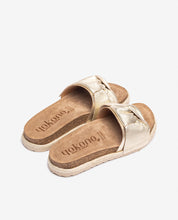 Sandalia plana ARENA-004 dorado_37070.jpg