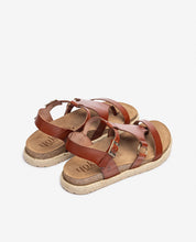 Sandalia plana ARENA-021 marrón_36606.jpg