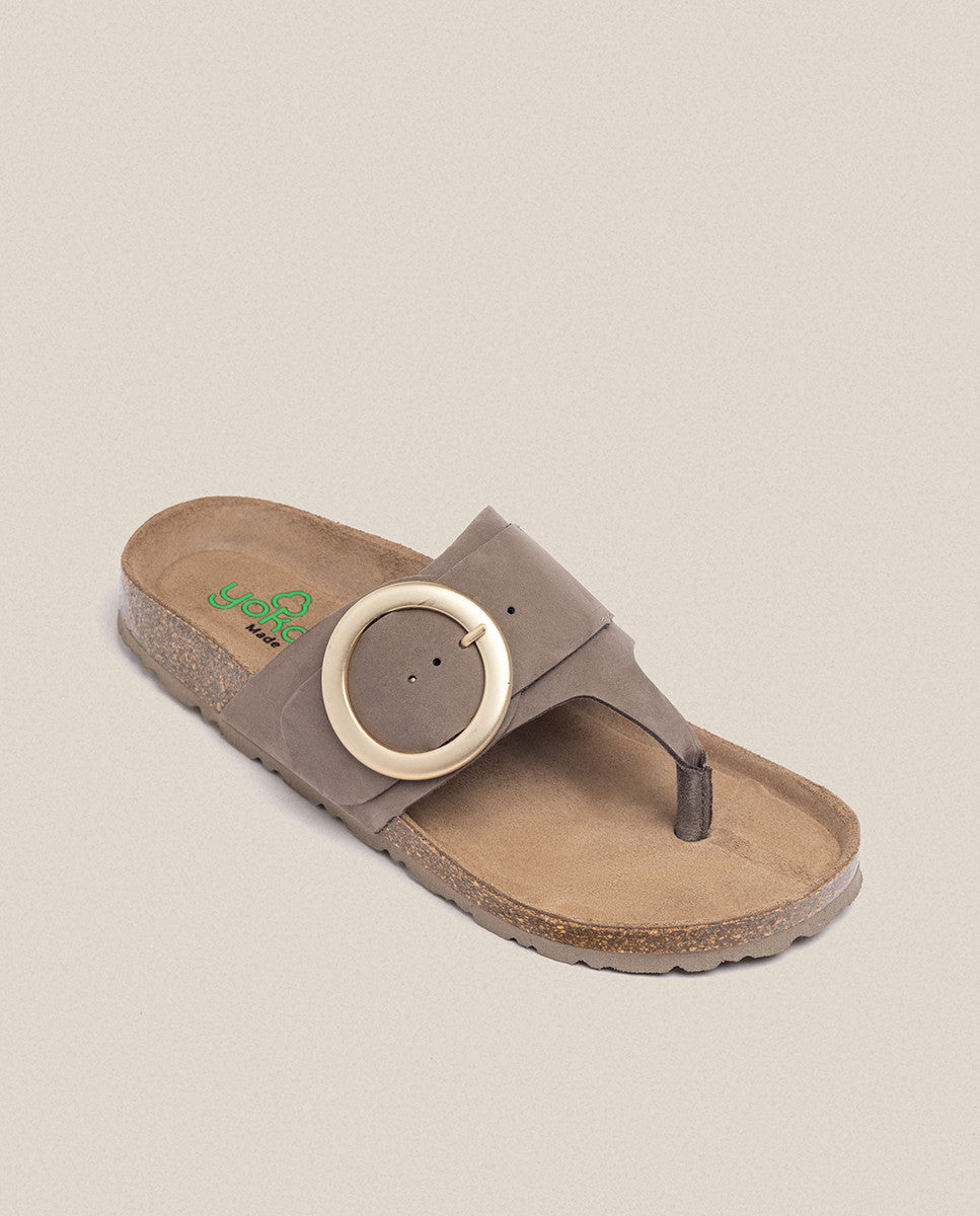 Sandalia plana Granada 704 marrón_33144.jpg