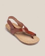 Sandalia plana Ibiza 174 marrón_33169.jpg