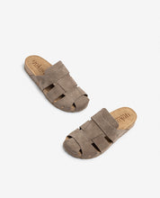 Sandalia plana JERBA-253 marrón_36758.jpg