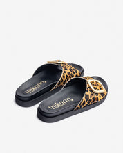 Sandalia plana MORENA-134 leopardo_37646.jpg