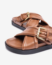 Sandalia plana MORENA-310 marrón_37103.jpg