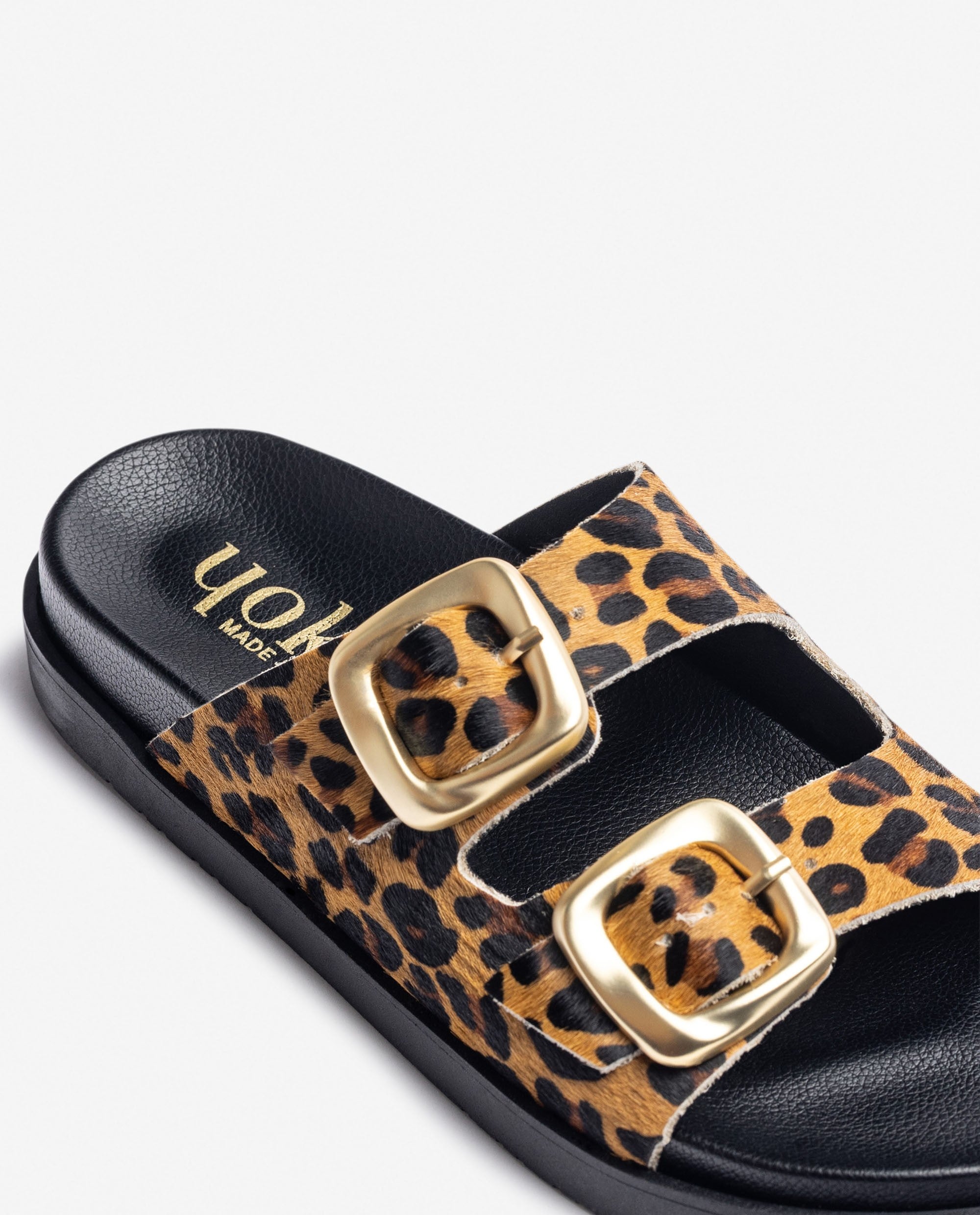 Sandalia plana MORENA-711 leopardo_37659.jpg