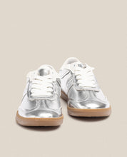 Sneakers YOK-001 plateado_34953.jpg