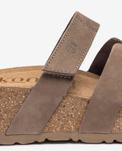 Sandalia de plataforma WIWI-125 marrón