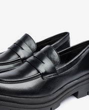 Zapato plano CHAM-008 negro_37786.jpg
