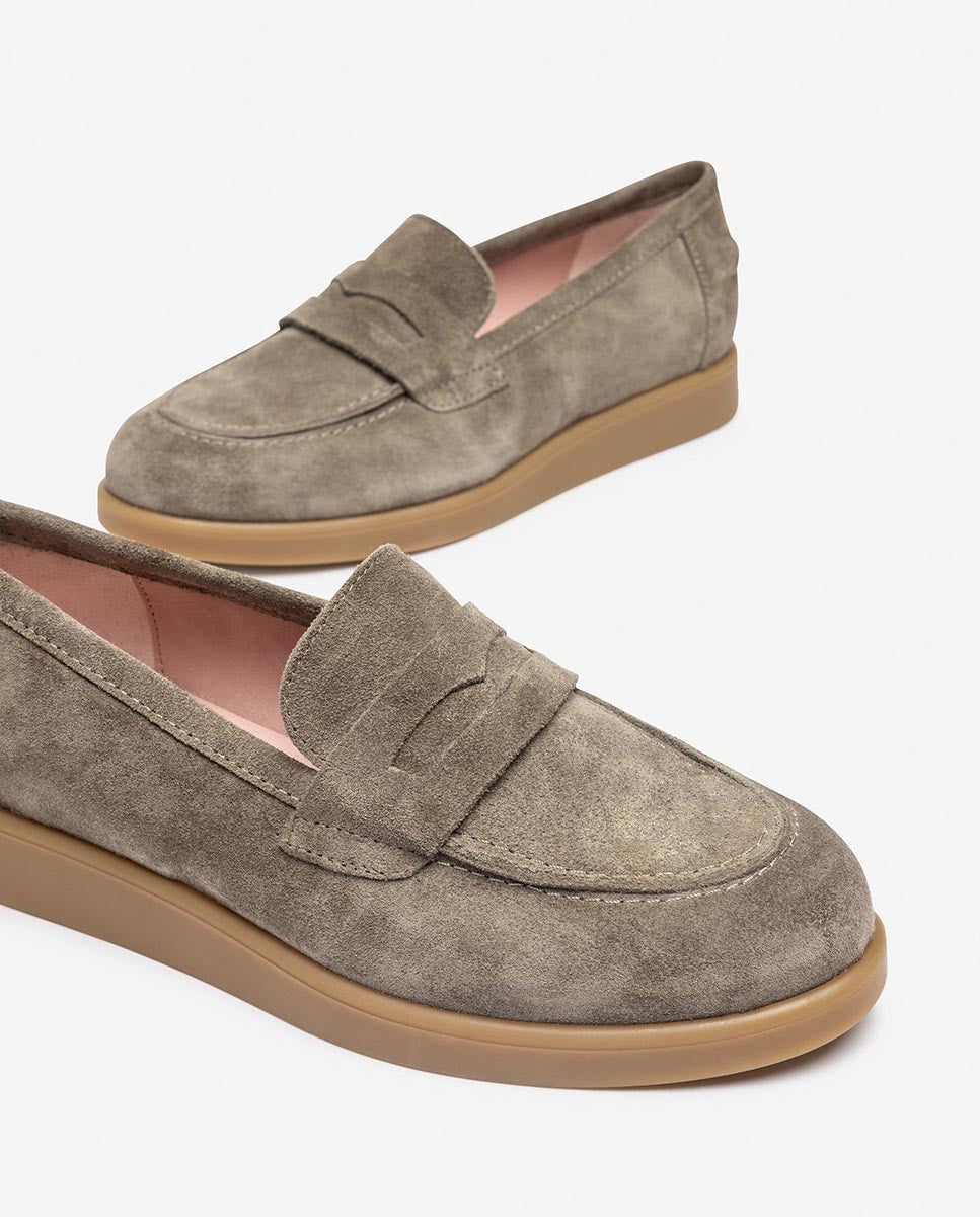 Zapato plano NEO-001 gris_37400.jpg