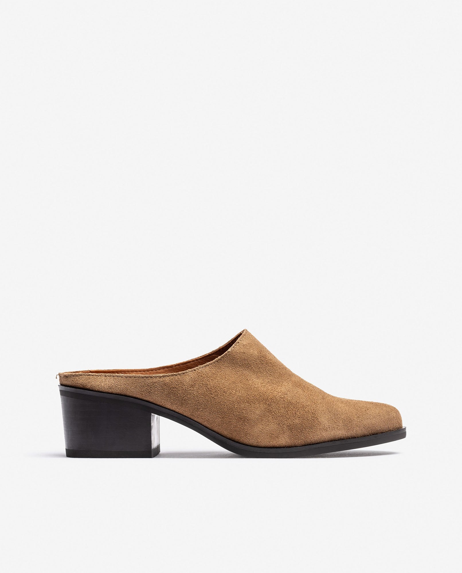Zueco LAILA-004 beige – Yokono