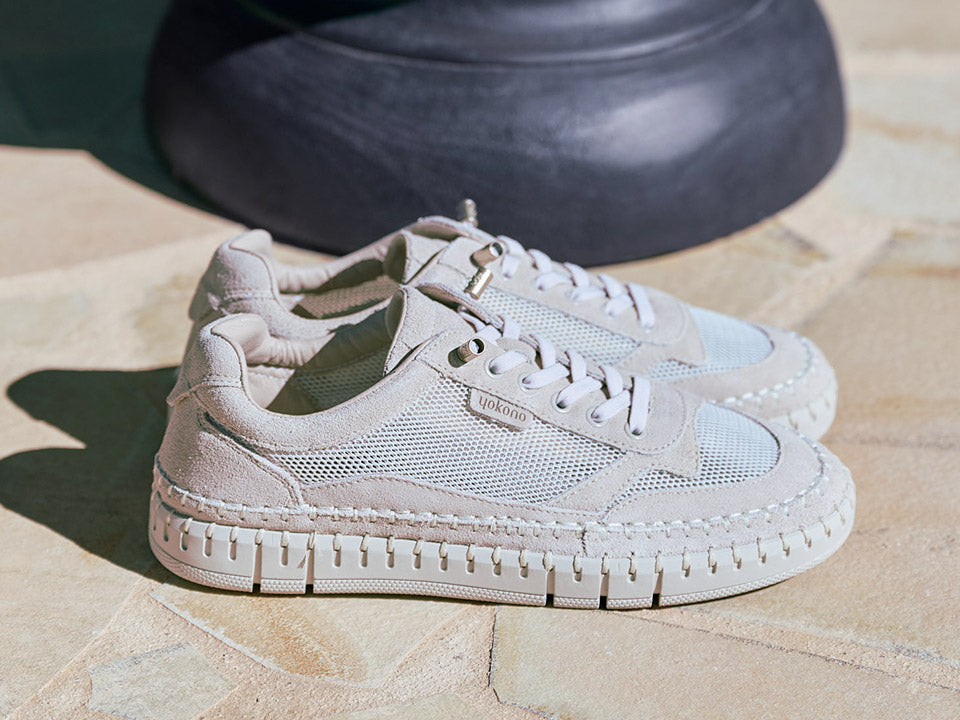 Cómo mantener tus sneakers blancas impecables