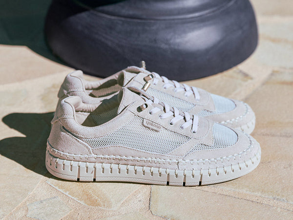 Cómo mantener tus sneakers blancas impecables