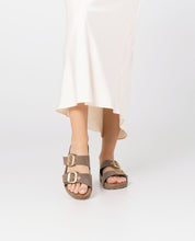 Flache Sandale JERBA-136 braun