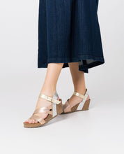 Keilsandale CADIZ-302 rosa.