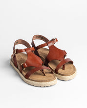 Flache Sandale ARENA-021 dunkelbraun