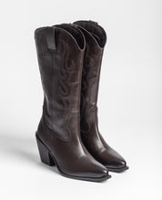 Bota de tacón DAKOTA-262 marrón oscuro_42027.jpg