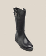 Bota plana MANILA-006 negro_36083.jpg