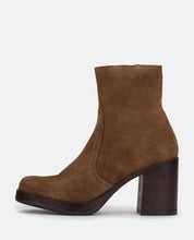 Botín de tacón Kolin 001 marron_31480.jpg