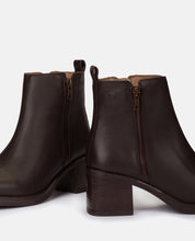 Botín de tacón LANDAS-002 MARRON_30370.jpg